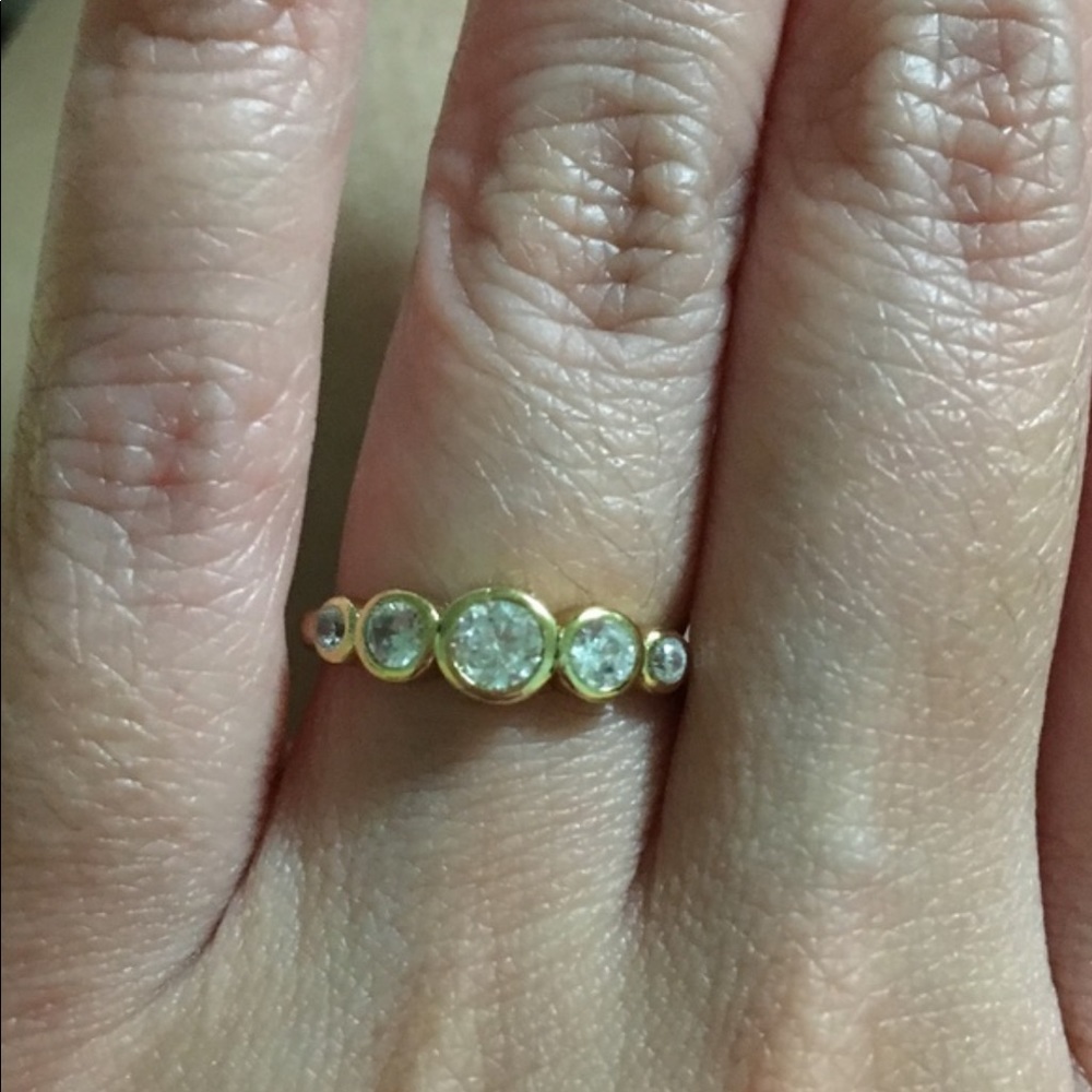 14K GOLD CUBIC ZIRCONIA RING - Picture 5 of 7